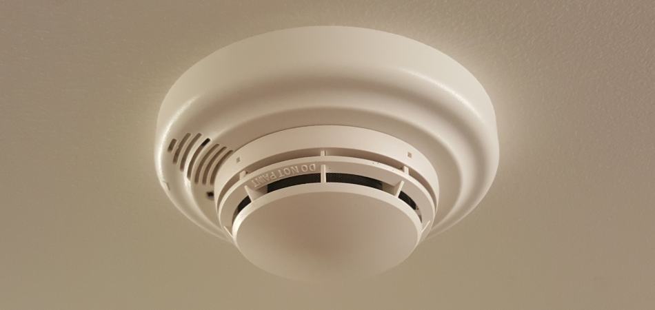 Stop A Hardwired Smoke Detector Beeping Conquerall Electrical Ltd