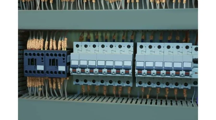 what is the standard electrical service for residential